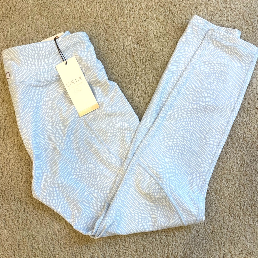 Brand new Calia Women's Soft Blue Patterned Leggings size Medium